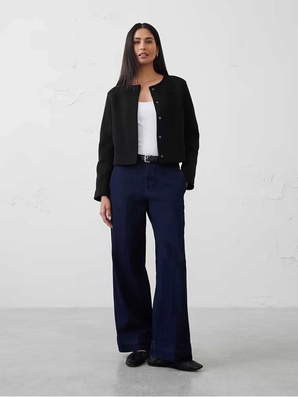 NWT Banana Republic Black Weekender Cropped Cocoon Jacket
